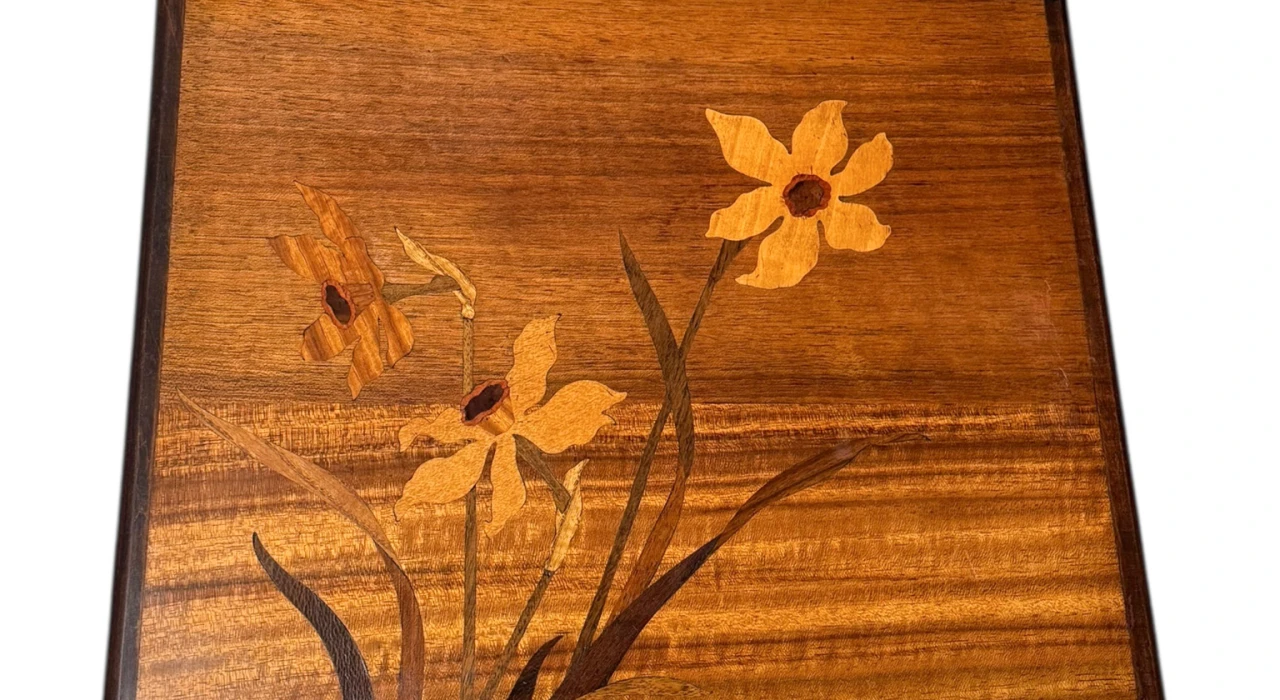 Art Nouveau Set of Four Nesting Tables by Emile Galle Nancy France, 1900s